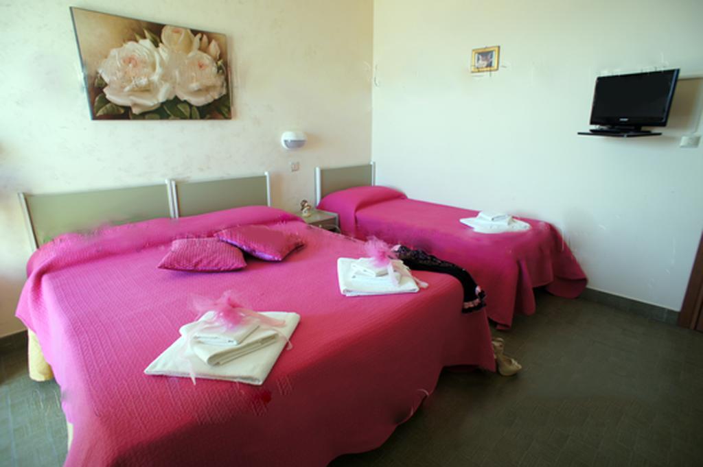 Hotel Brenta Viserbella di Rimini Екстер'єр фото