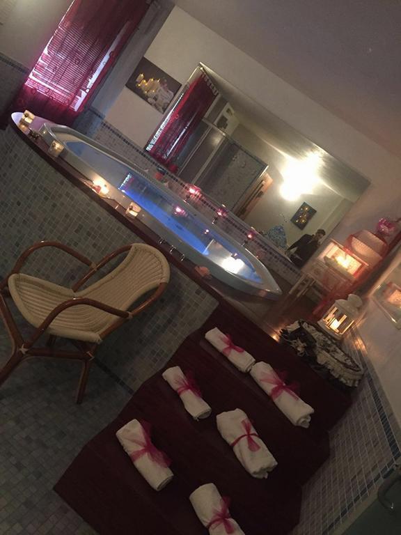 Hotel Brenta Viserbella di Rimini Екстер'єр фото